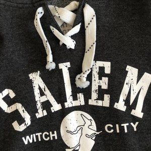 Hoodie-Salem Witch Museum